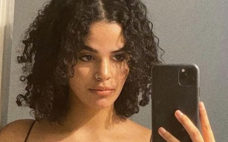 صورة جديدة لـ رهف القنون بالهوت شورت 